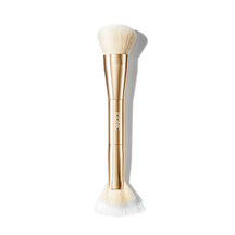 CHEEK & GLOW DUO BRUSH (BROCHA PARA RUBOR DE DOBLE PUNTA)